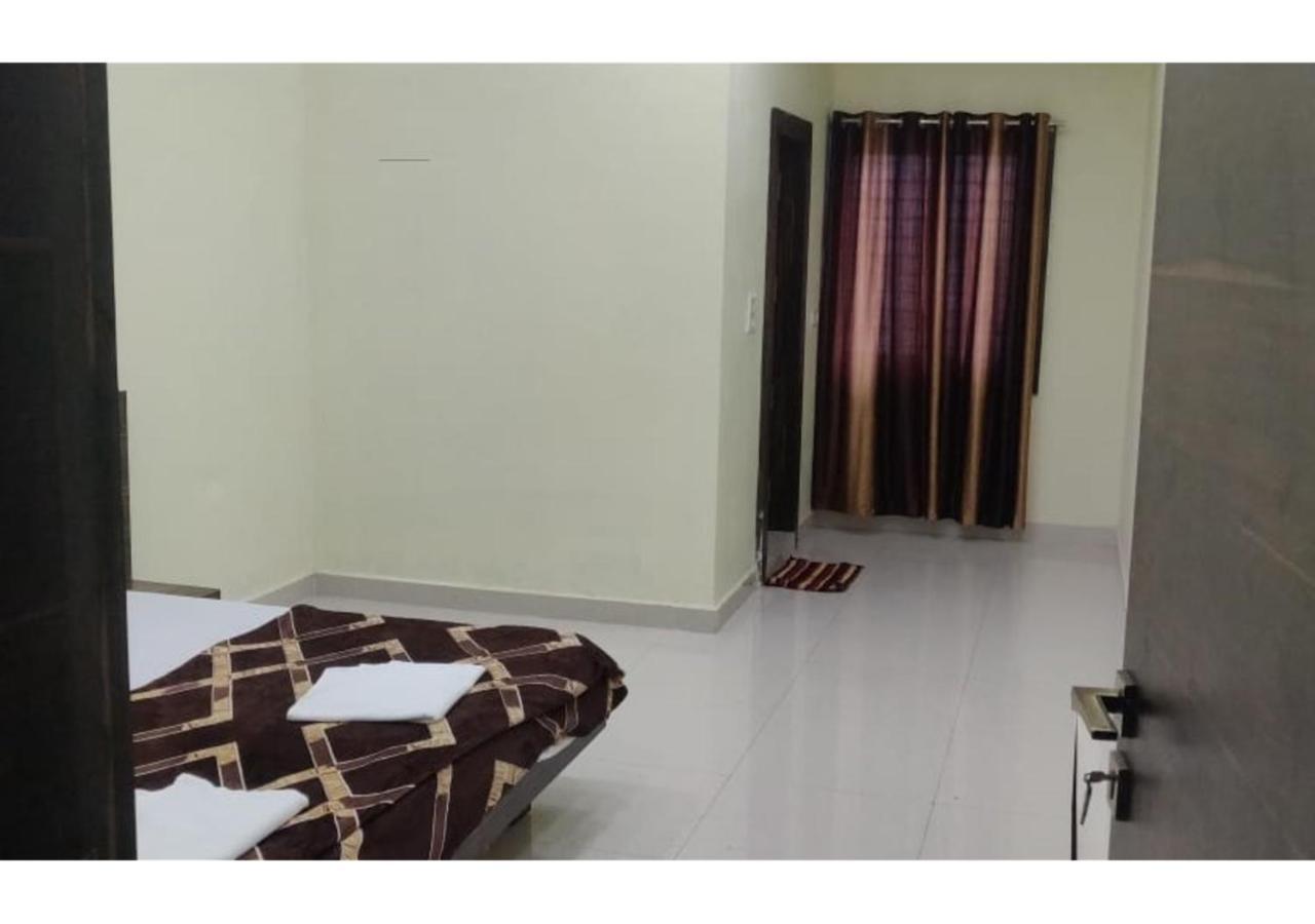Hotel Parag Palace جبلبور المظهر الخارجي الصورة