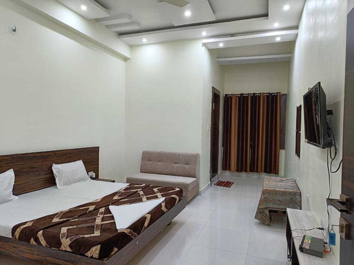 Hotel Parag Palace جبلبور المظهر الخارجي الصورة